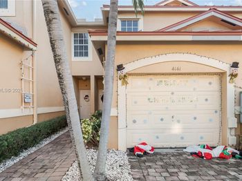 4141 Crystal Lake Dr