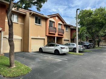 35 SE 3rd Ave