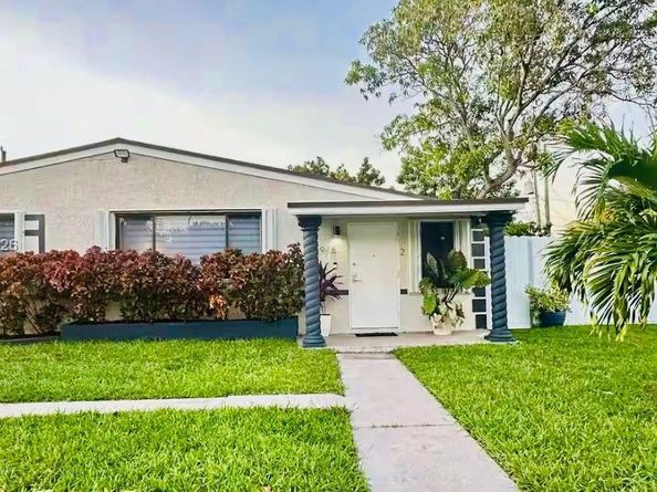 2915 NW 68th St, Miami FL 33147