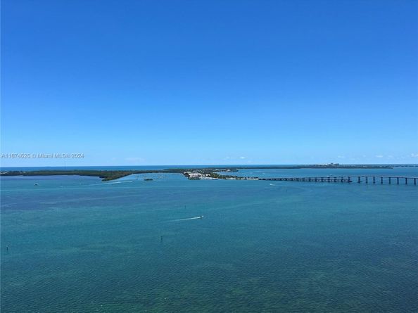 1155 Brickell Bay Dr 3205, Miami FL 33131