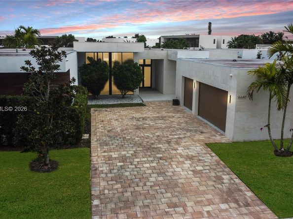 16640 Sunset Way, Weston FL 33326