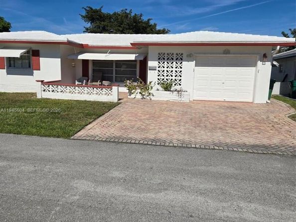 7109 NW 75th St, Tamarac FL 33321