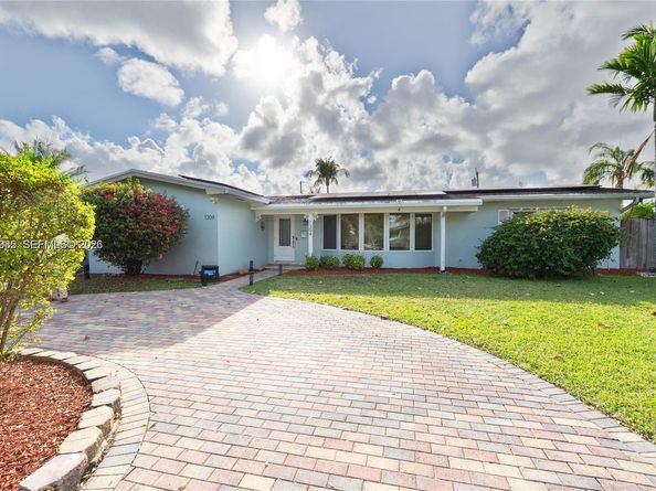 1304 N 40th Ave, Hollywood FL 33021