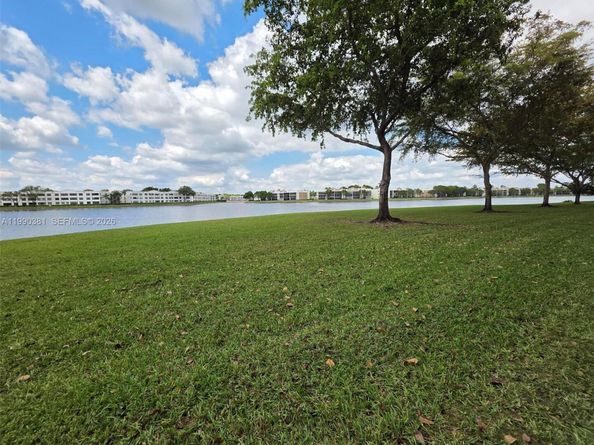 7611 Southampton Ter 110, Tamarac FL 33321