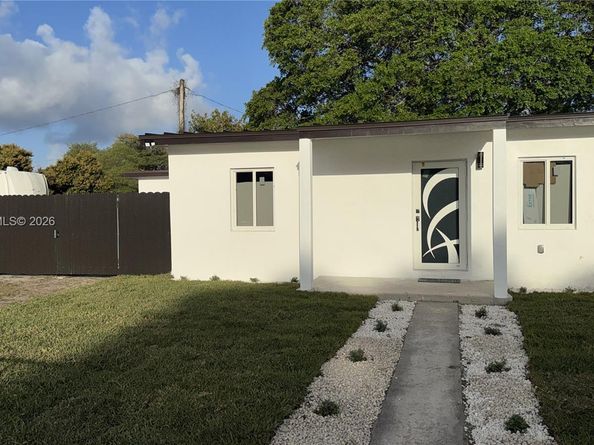 16320 NW 19 Ct, Miami Gardens FL 33054
