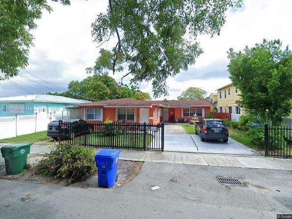 2915 SW 4th St, Miami FL 33135