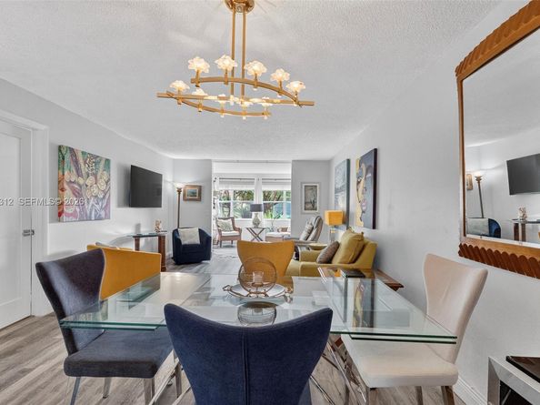 9821 Sunrise Lakes Blvd 107, Sunrise FL 33322