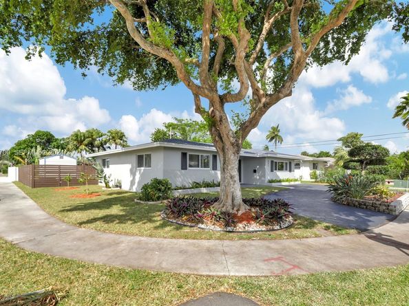 431 SE 5th Avenue, Pompano Beach FL 33060