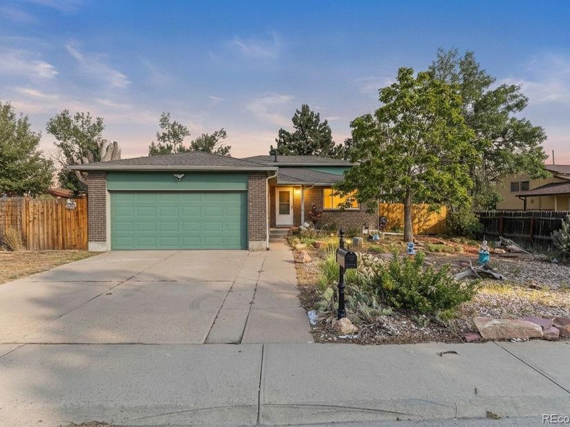 4963 Billings Street, Denver CO 80239