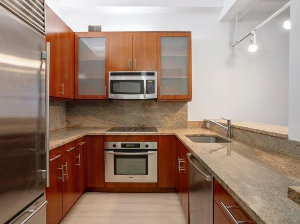 80 John Street 7G, New York NY 10038