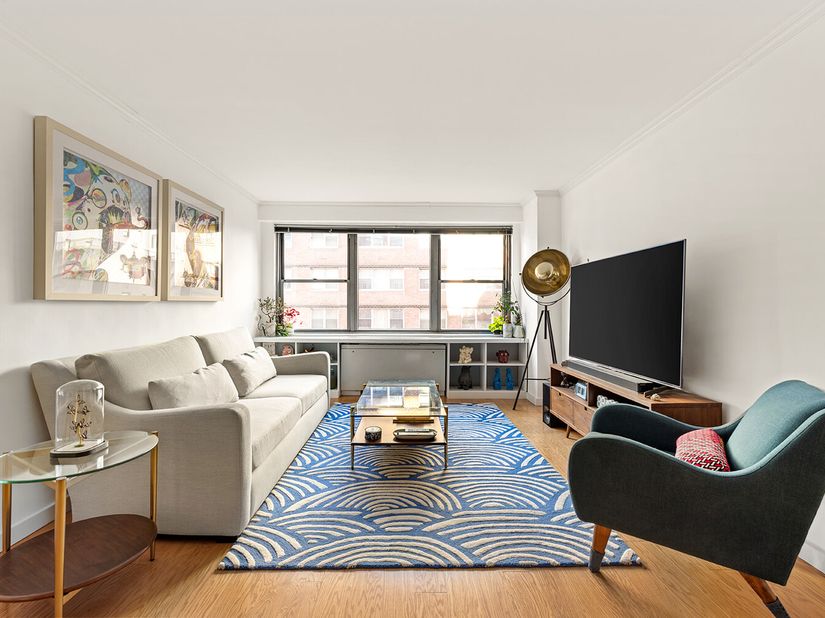 10 West 15th Street 1021, New York NY 10011