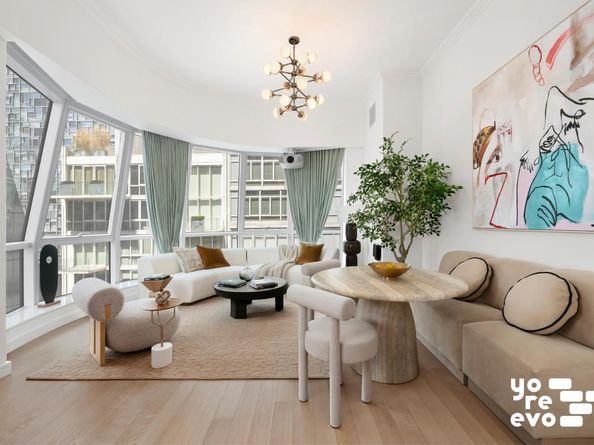 515 West 18th Street 911, New York NY 10011