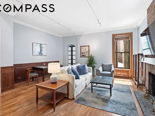 6 West 71st Street 3B, New York NY 10023
