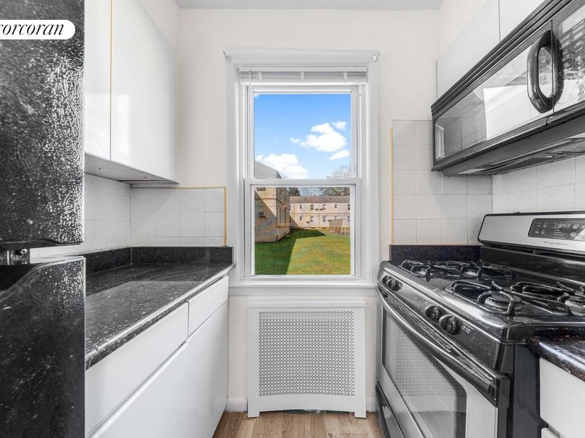 71-46 Little Neck Parkway 155A, Queens NY 11004