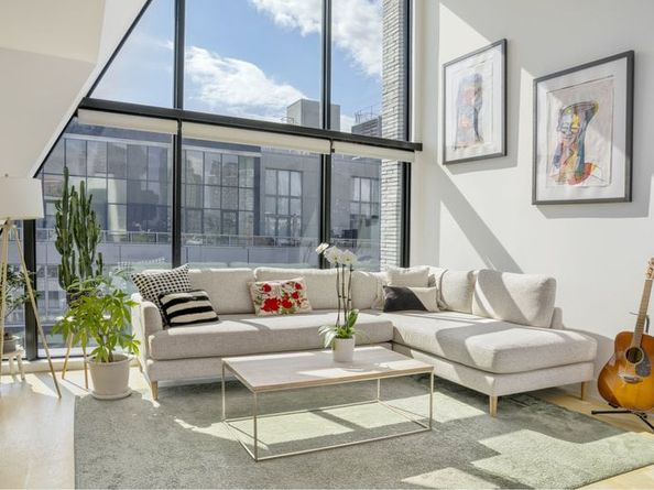 141 Green Street PH, Brooklyn NY 11222