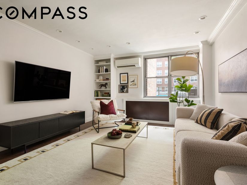 32 Gramercy Park S 2A, New York NY 10003