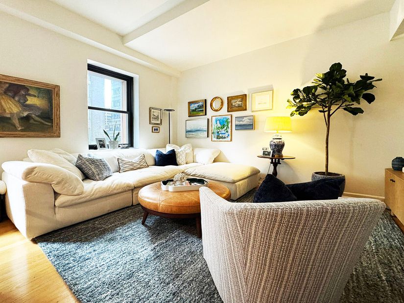 56 Pine Street 15D, New York NY 10005