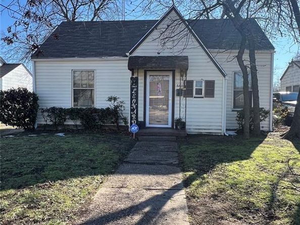 600 E Robert Street , Fort Worth Texas 76104