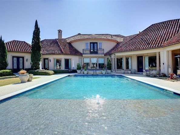 2201  La Rochelle  , Flower Mound Texas 75022