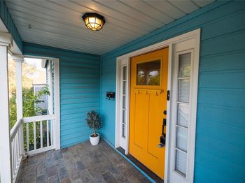 4917  Calmont Avenue 