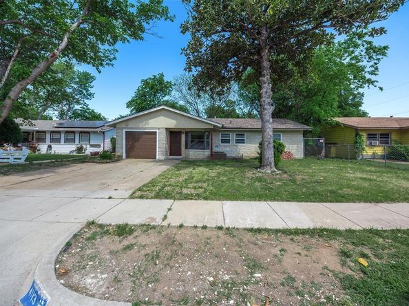 4113  Pate Drive , Fort Worth Texas 76119