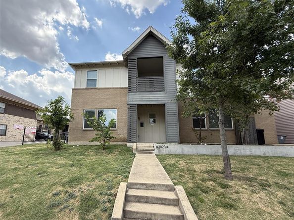 2823  South Boulevard , Dallas Texas 75215