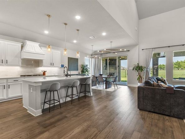 4133  Yellow Jasmine Lane , Heath Texas 75126