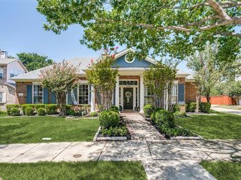 1702  Bluffview Lane 