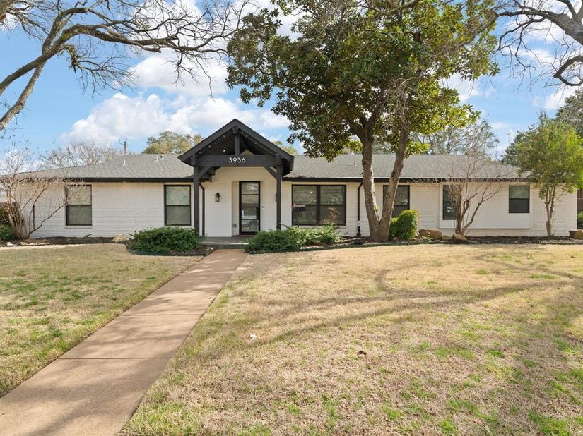 3936  Cedar Bayou Drive , Dallas Texas 75244