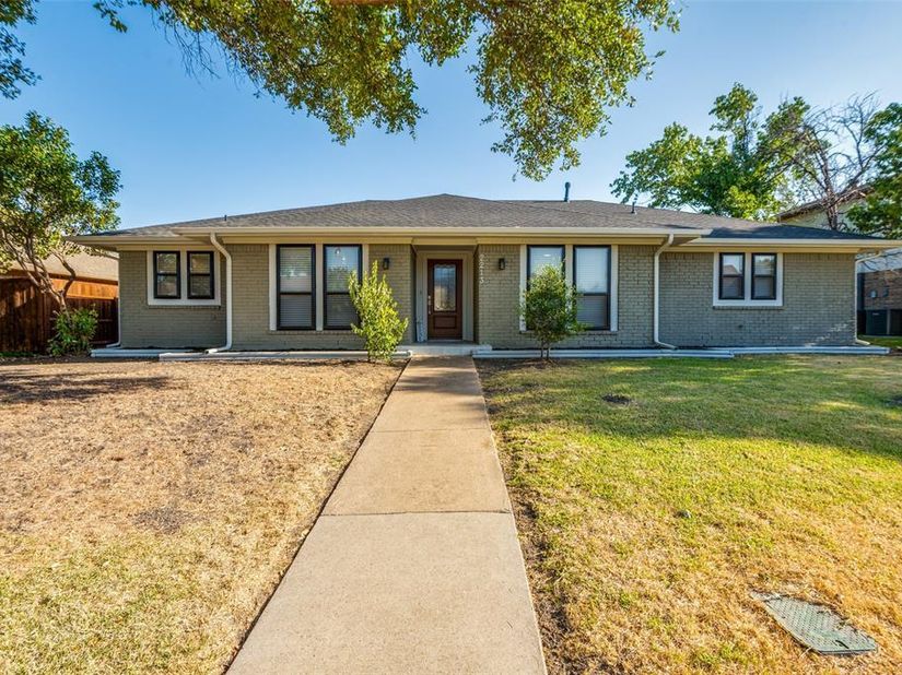2213  Trinity Springs Drive , Carrollton Texas 75007