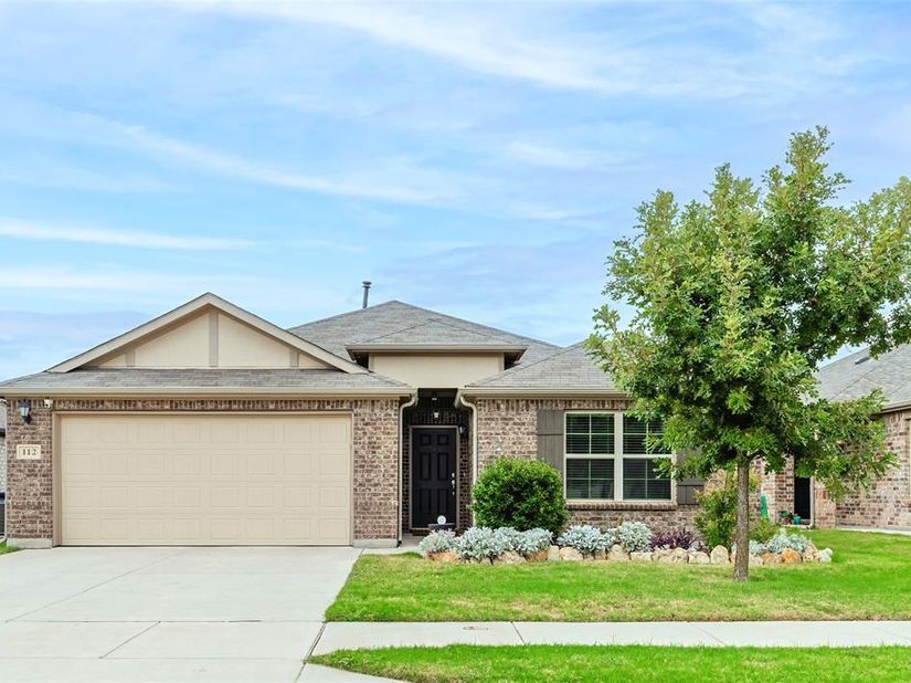112  Plumed Thistle Drive , Fort Worth Texas 76131