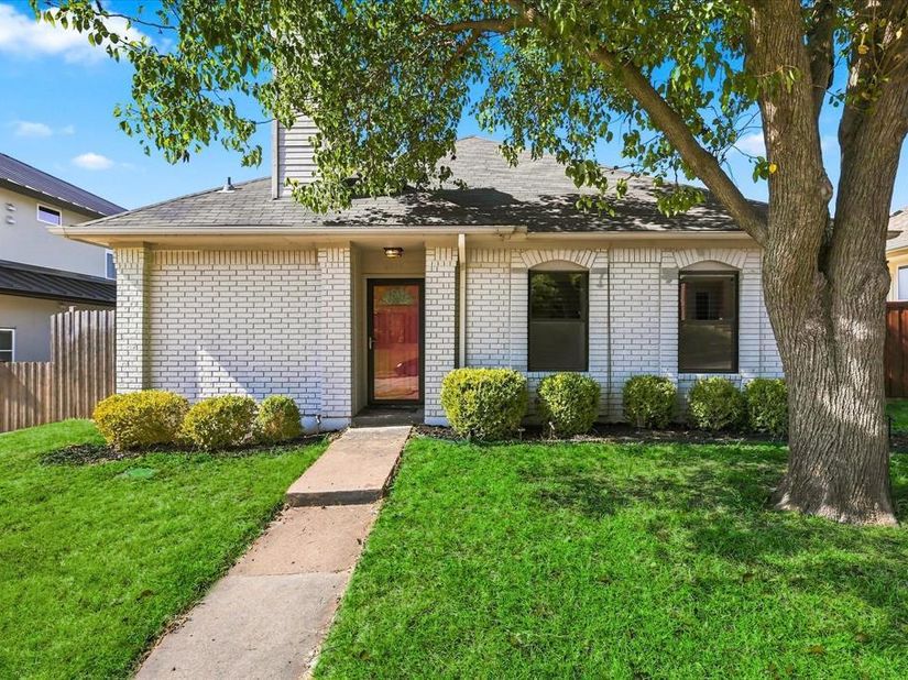 4311  Harvest Hill Road , Carrollton Texas 75010
