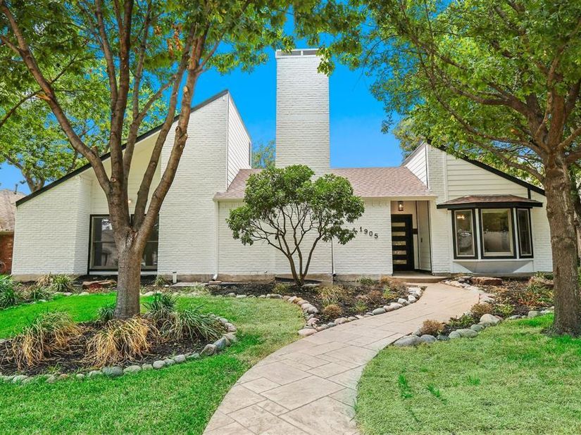 1905  Violet Circle , Richardson Texas 75080