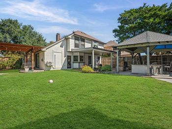 820  Raywood Circle 