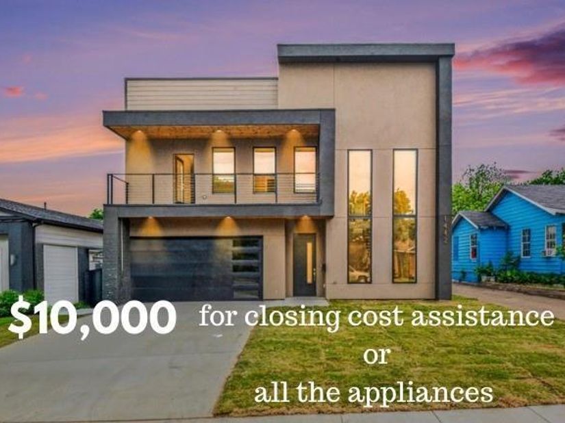 1442  Stella Avenue , Dallas Texas 75216