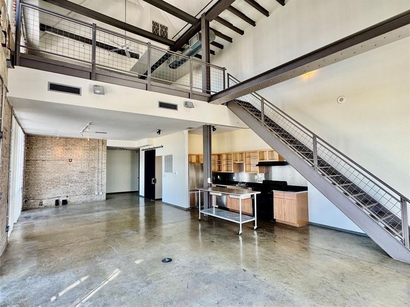 1122  Jackson Street  1104, Dallas Texas 75202