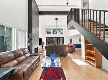 7638  Royal Lane 