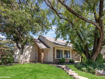 725  Holly Oak Drive 