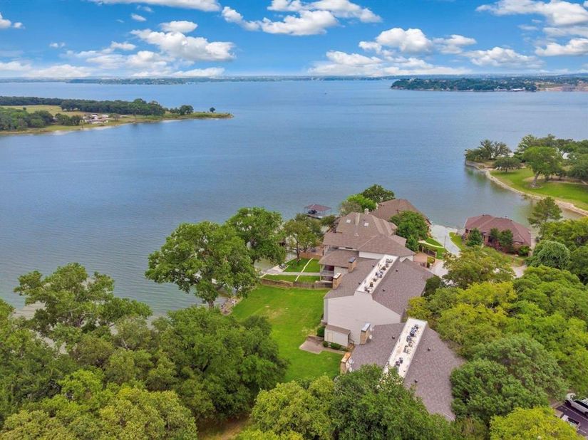 388  Driftwood Court  3, Azle Texas 76020