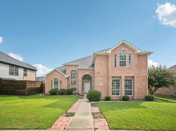 4730  Parkhaven Drive 