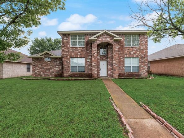 472  Round Rock Road , Cedar Hill Texas 75104
