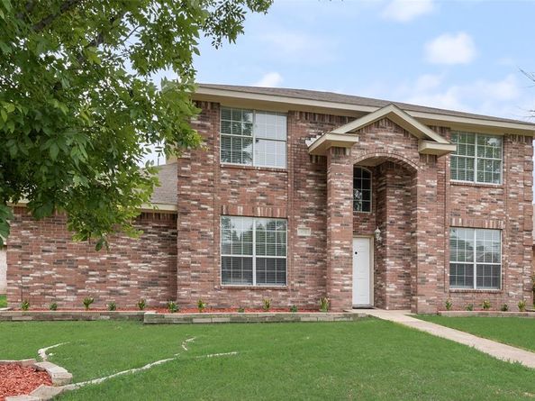472  Round Rock Road , Cedar Hill Texas 75104