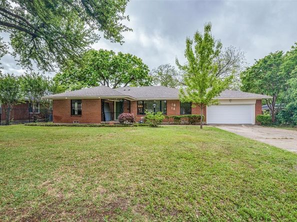1018 W Avenue F  , Garland Texas 75040