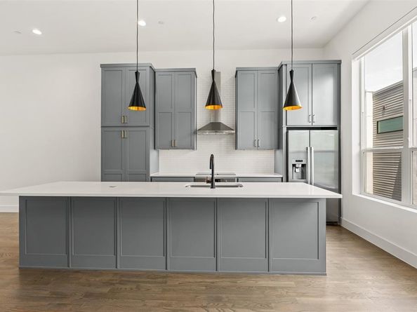 2603  Calvin Street  103, Dallas Texas 75204