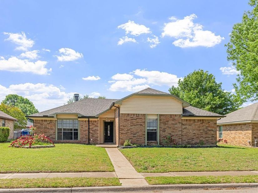 1304  Petunia Drive , Allen Texas 75002