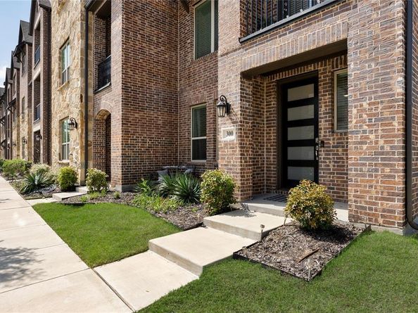 300  Colusa Drive , Lewisville Texas 75056
