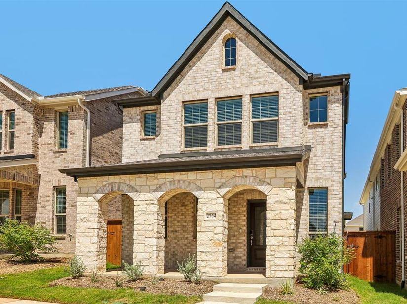 2764  Teton Street , Corinth Texas 76210