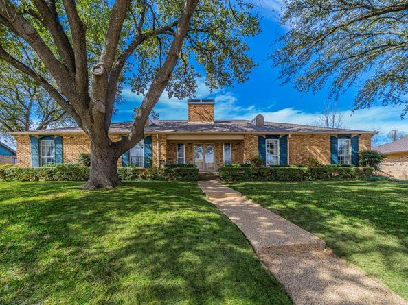 2904  Lakewood Drive , Denton Texas 76207