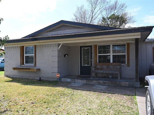 905  Bluebonnet Lane , Mesquite Texas 75149