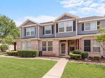 2220  Stoneleigh Place 